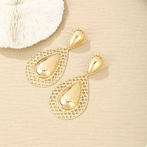 18K Gold-Plated, Iron, Silver-plated Care instructions: Avoid wearing during exe earrings in Silver with teardrop silhouette
