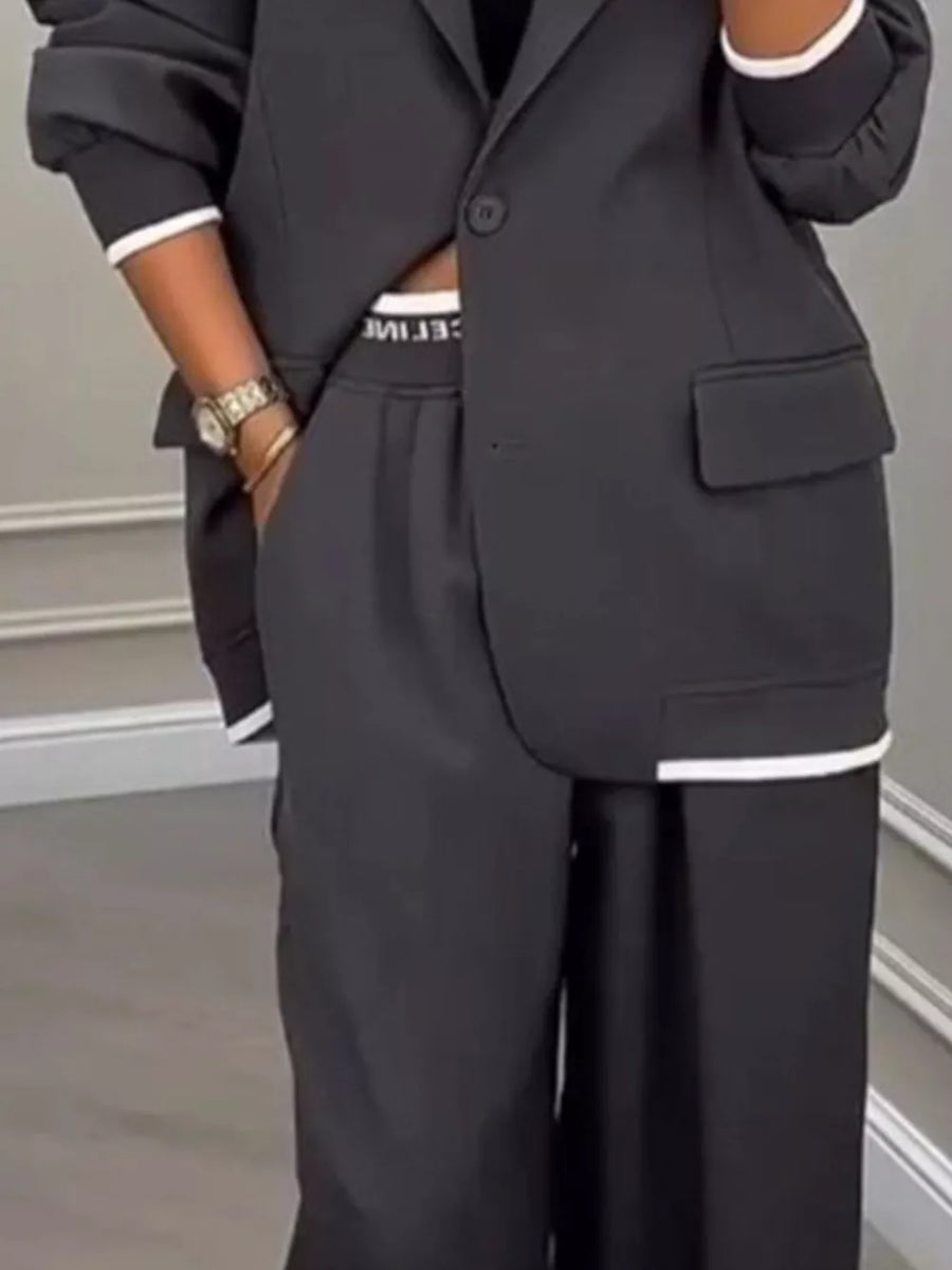 suit set in Pink with buttoned and full-length