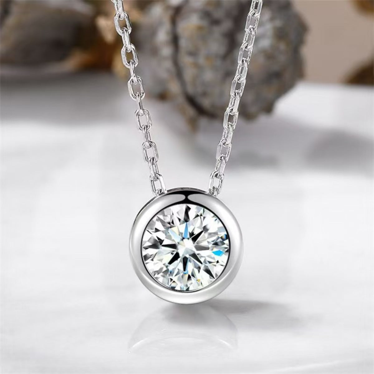 925 sterling silver,Moissanite Carat weight: 1ct Care instructions: Avoid wearin necklace in clear with straight silhouette