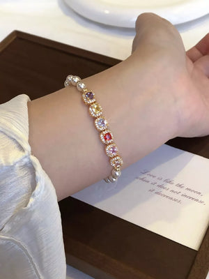 Synthetic Pearl,18K Gold-Plated,Zircon Care instructions: Avoid wearing during e bracelet in Gold with fitted silhouette
