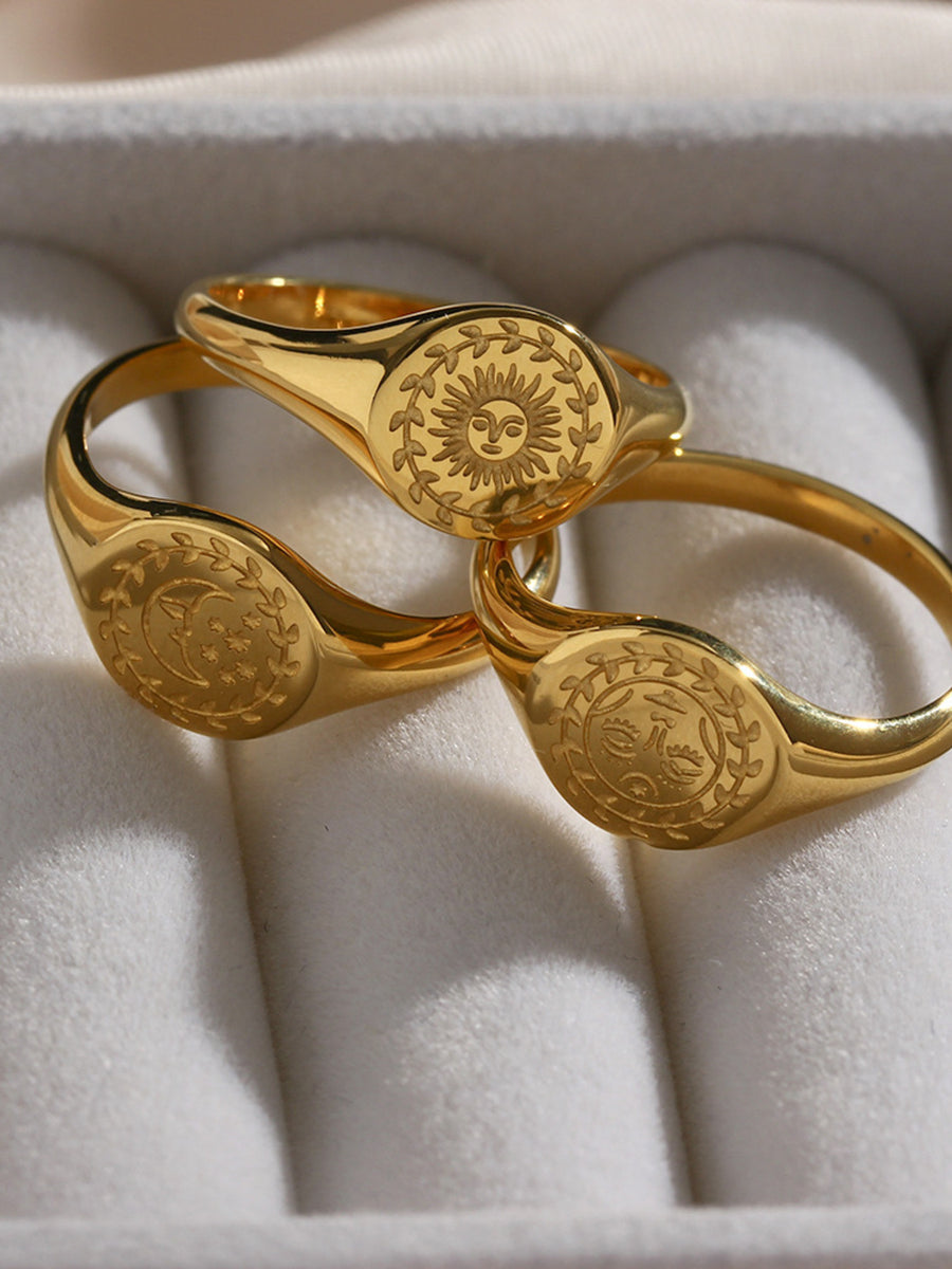 ring in gold