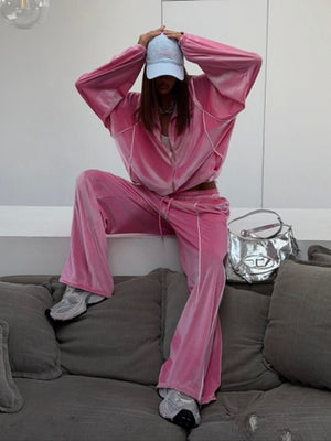 pajama set in Green with collared and long sleeve