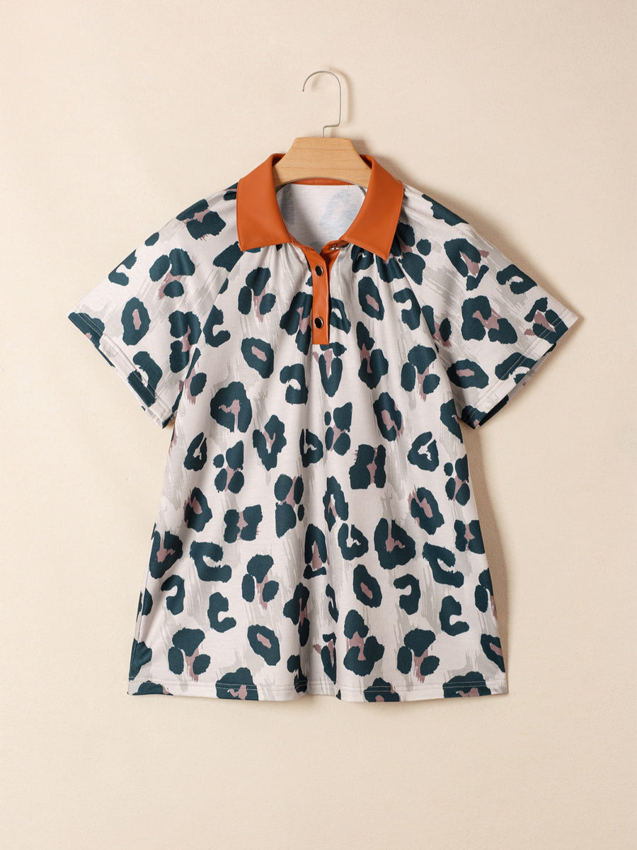 Print short sleeve blouse with animal print, brown collar and button front