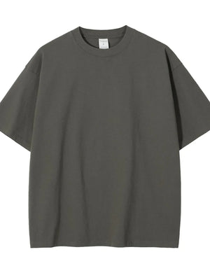 Oversized crewneck tee in gray with a relaxed fit and short sleeves.