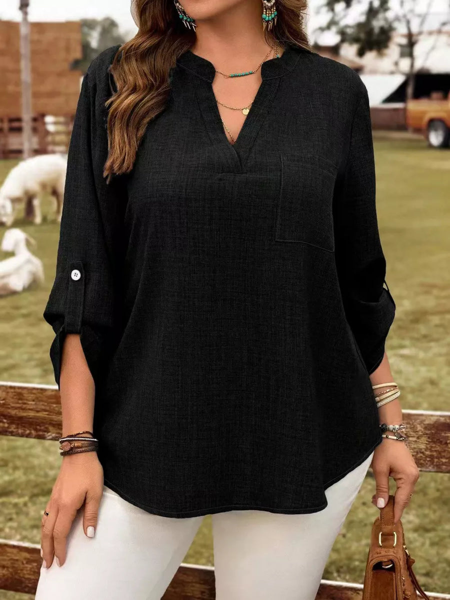 Off-white blouse with hip-length and pullover