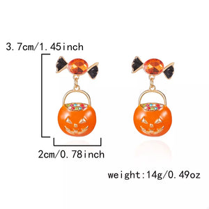 earrings featuring pumpkin motif in gold with 18K Gold-Plated, Zinc alloy, Rhinestone Care instructions: 1 texture