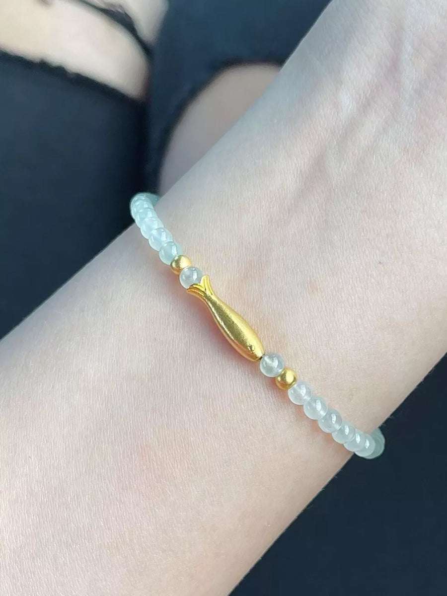 light green bracelet with wrist-length and clasp