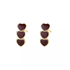 earrings in Burgundy with heart and stud design