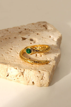 Gold serpentine ring with malachite stone and textured band