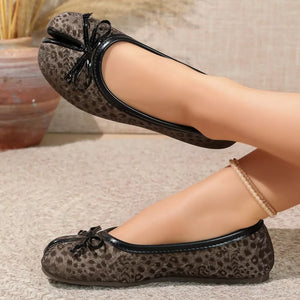 slip-ons featuring leopard-print in golden brown with Polyester,Rubber Imported Size &amp texture
