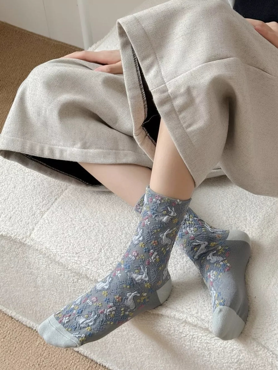 Black socks with ankle-length and elastic