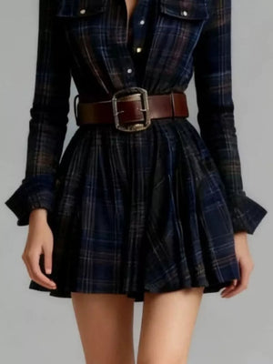 classic shirt dress in Beige with collared