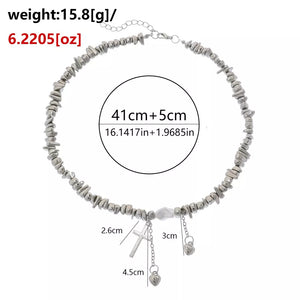 silver with necklace with chunky chain