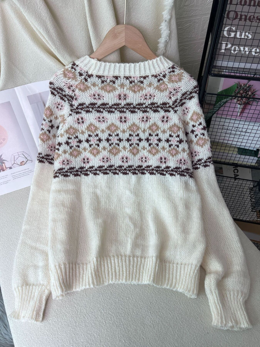 pullover sweater in cream with Fair Isle and stretch