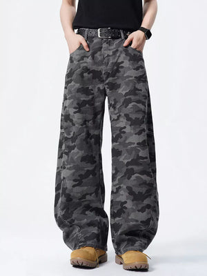 Men's relaxed fit cargo pants in dark grey camouflage pattern with wide legs.