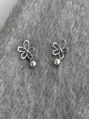 romantic earrings in Gray with null