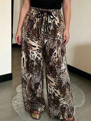 wide-leg pants in Zebra with leopard-print and drawstring waist