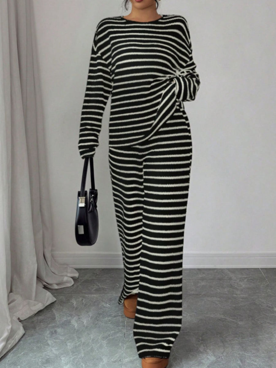 black Top and Pants Set with stretch and long sleeve