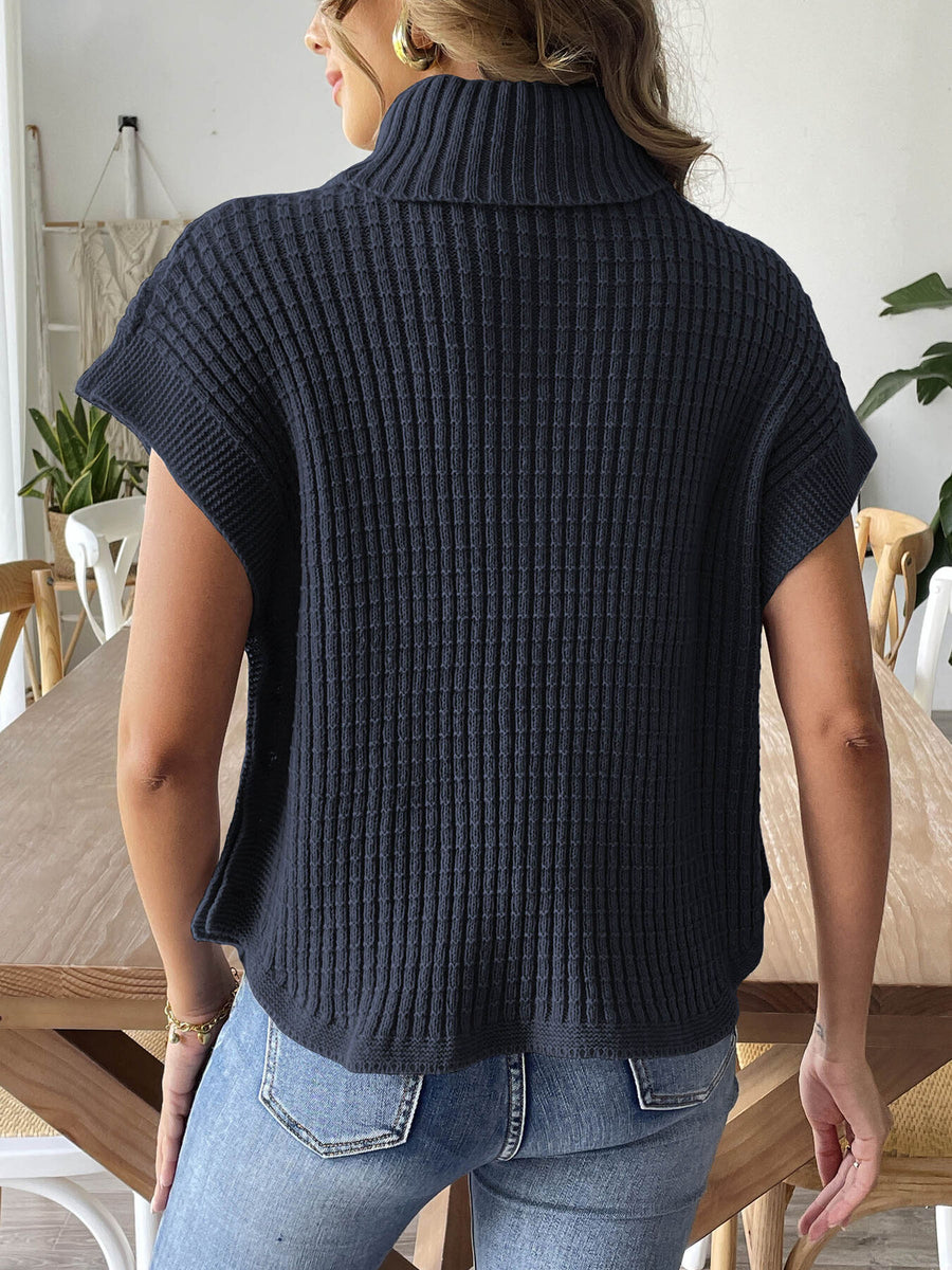 sweater vest in Grey