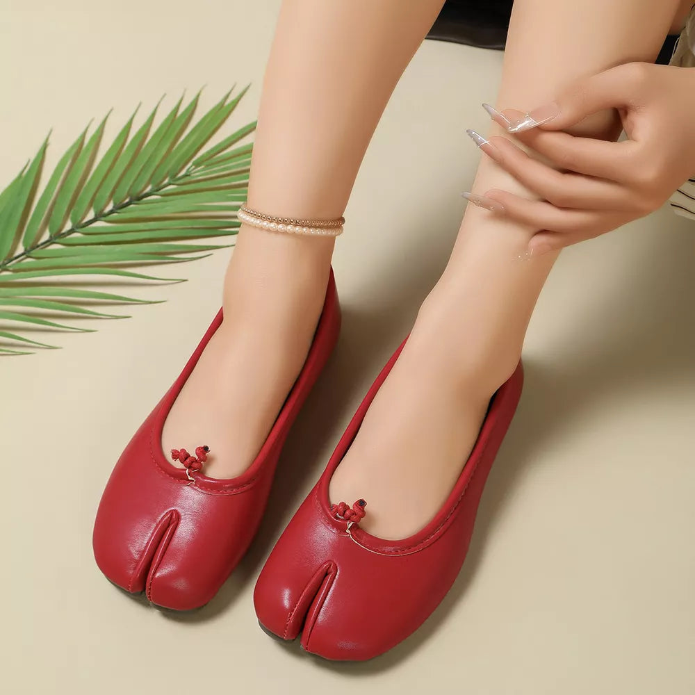 black flats