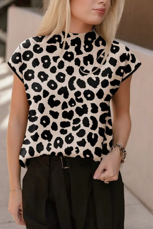 52% viscose, 26% polyester, 22% polyamide Care instructions: Machine wash cold mock neck sweater in Black with regular