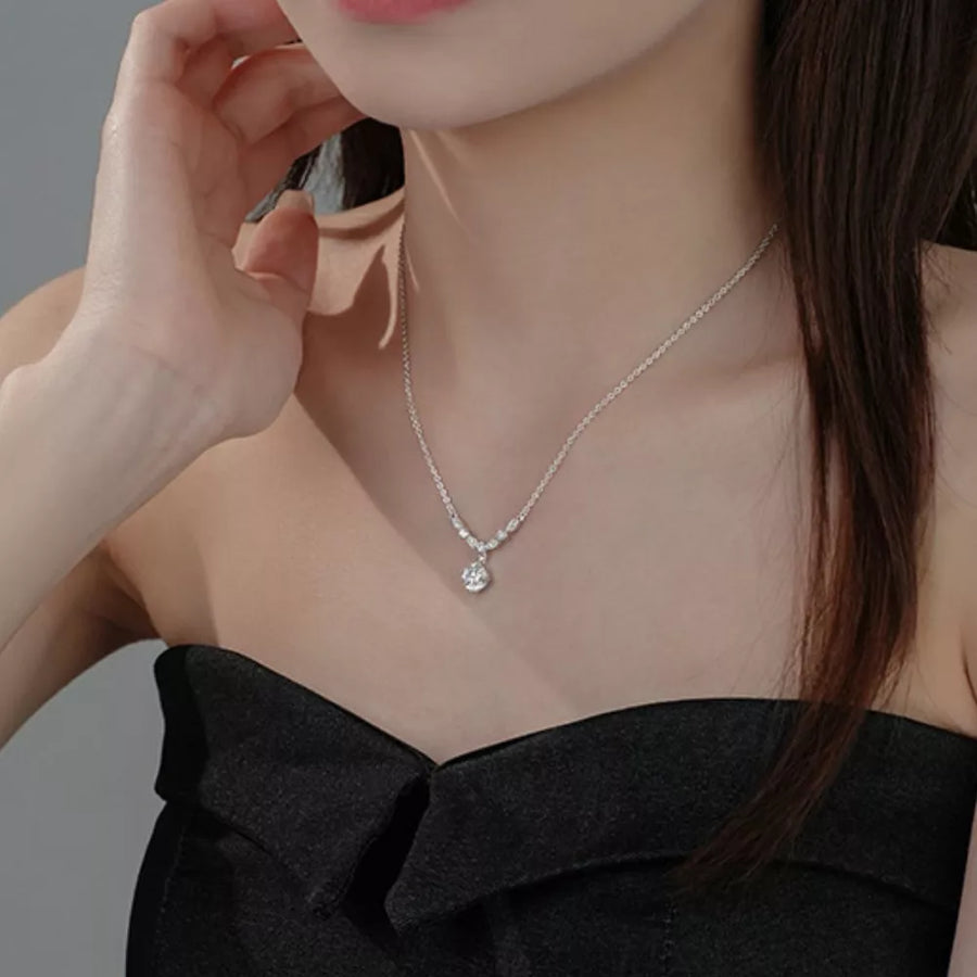 925 Sterling Silver Zircon Pendant Necklace in clear with zircon stones