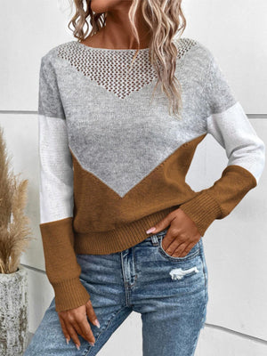 modern pullover sweater in Black with boat neck