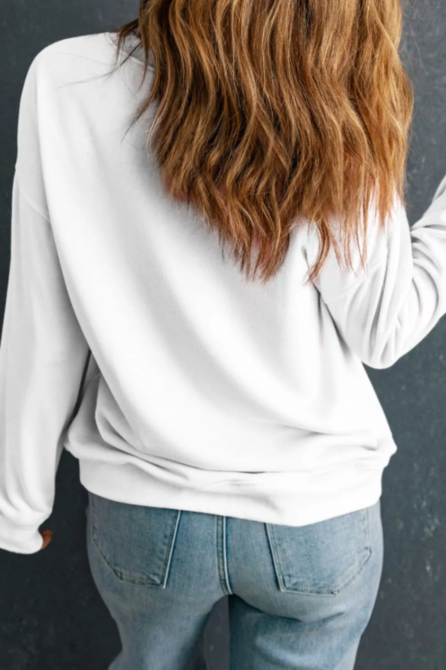 White cotton blend sweatshirt with a heart grid graphic, crewneck, and long sleeves.