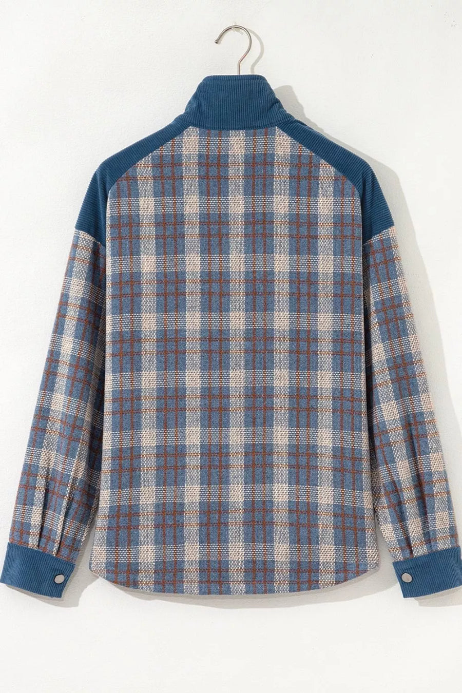 jacket in brown with pocketed and hip-length