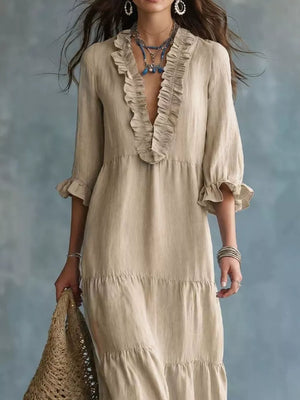 bohemian maxi dress in Black with v-neck