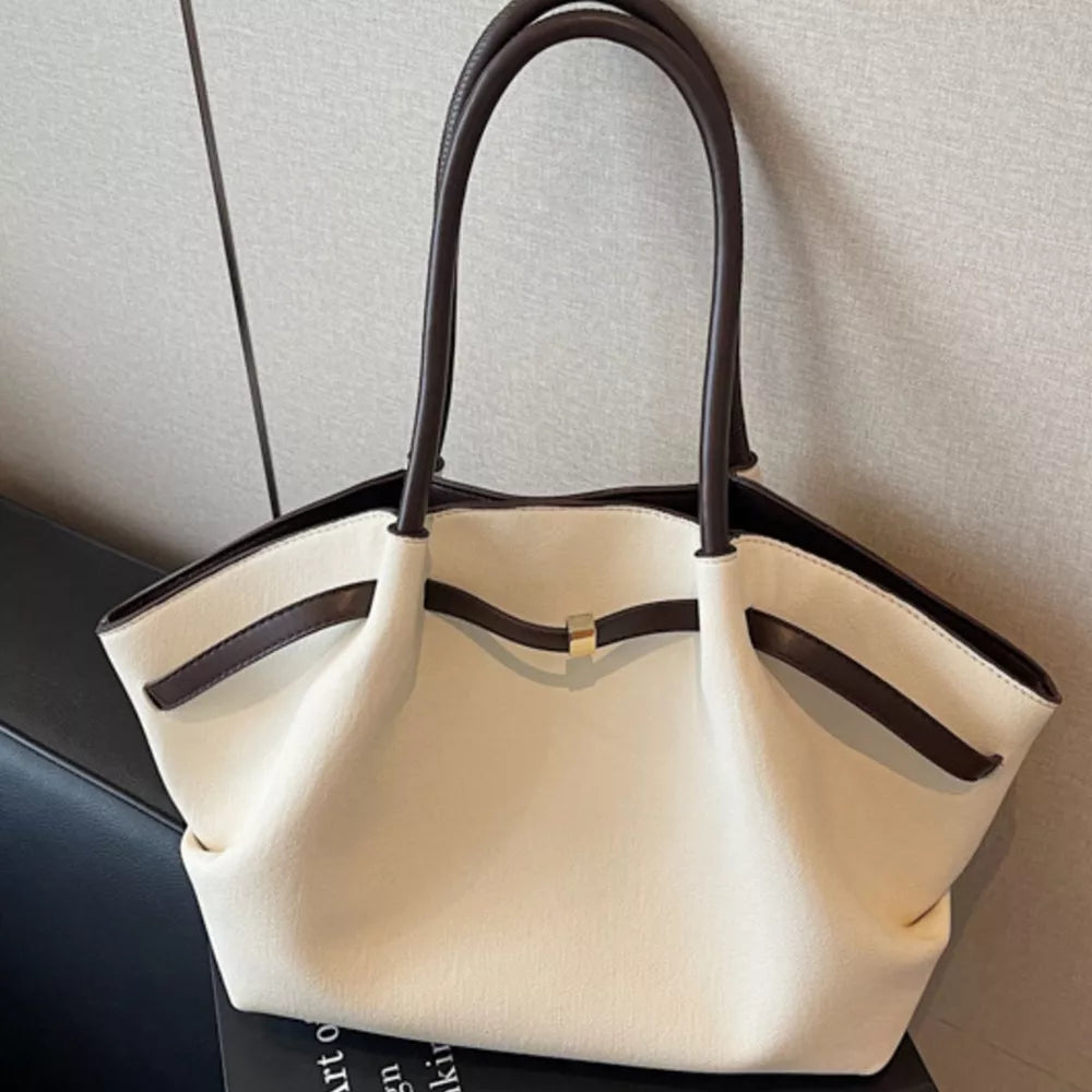 Large Capacity Shoulder Bag in Off White