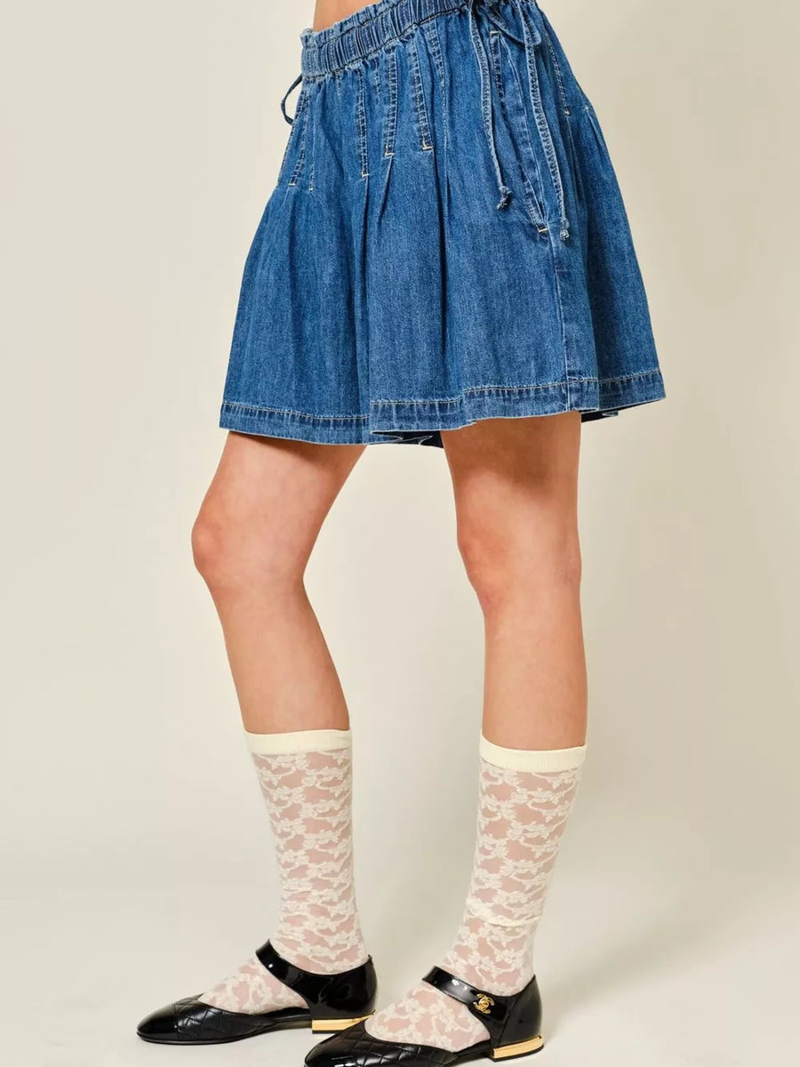 Medium blue denim-effect shorts with ruched elastic waist and drawstring detail