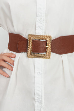 Brown elasticated waist belt with textured gold square buckle