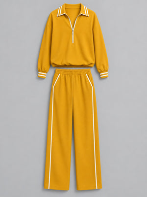 Black sweatshirt and pants set with hip-length and half-zip
