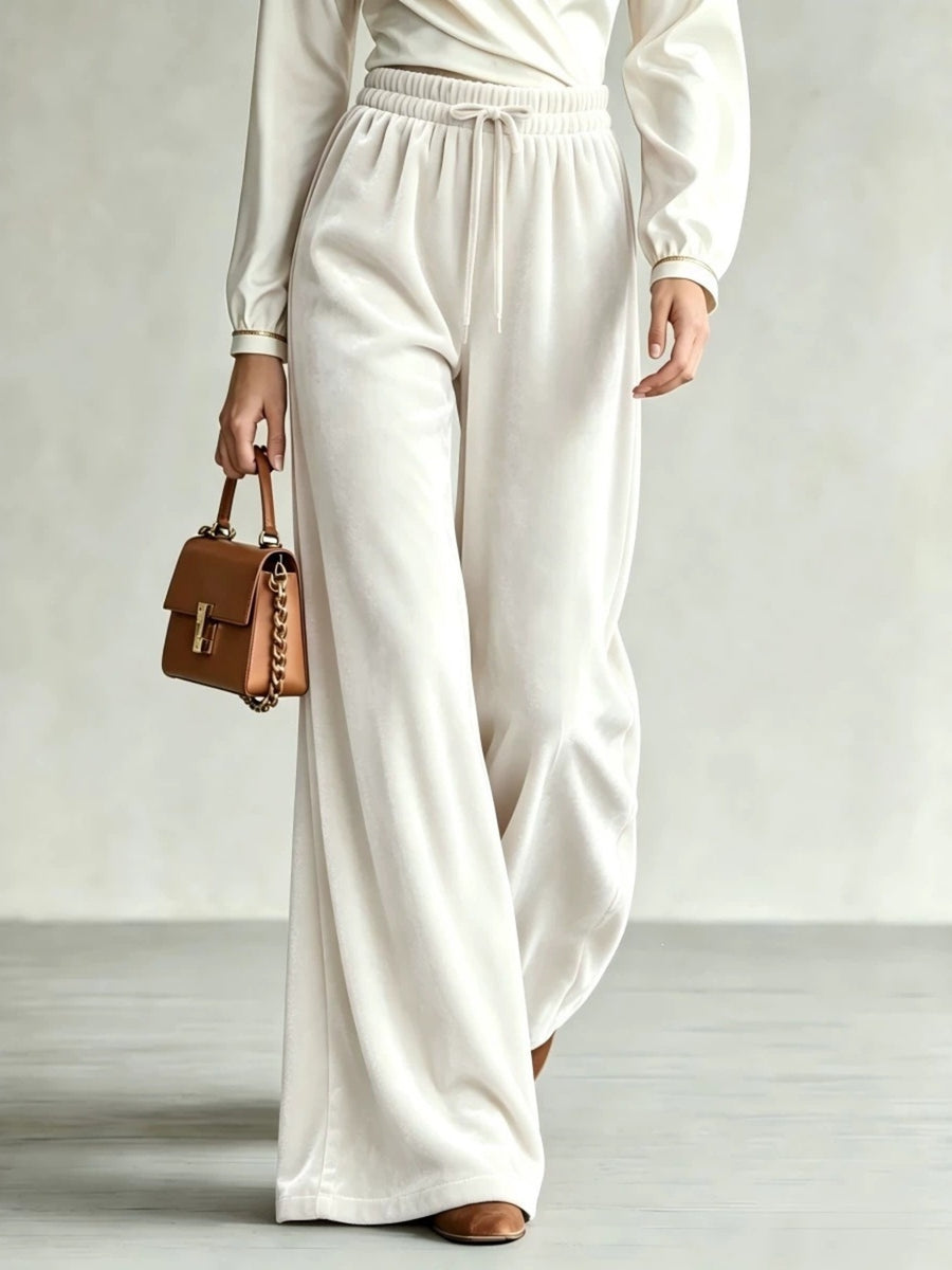 100% polyester Care instructions: Machine wash cold wide-leg pants in Navy with flared silhouette