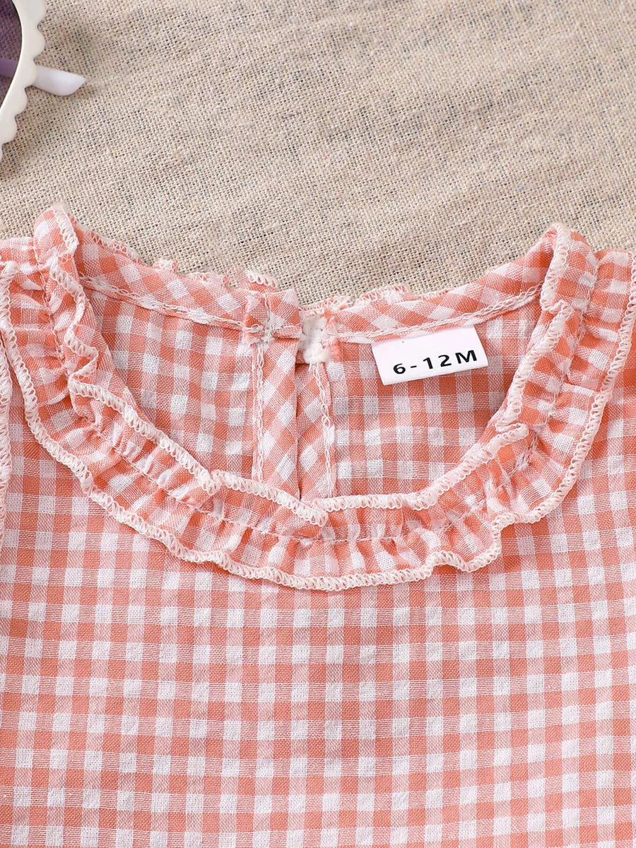 Pink gingham cotton baby set with ruffled collar detail