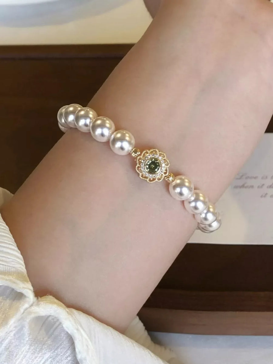 ivory bracelet with wrist-length and clasp