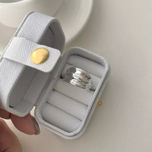 minimalist ring in Silver with n/a
