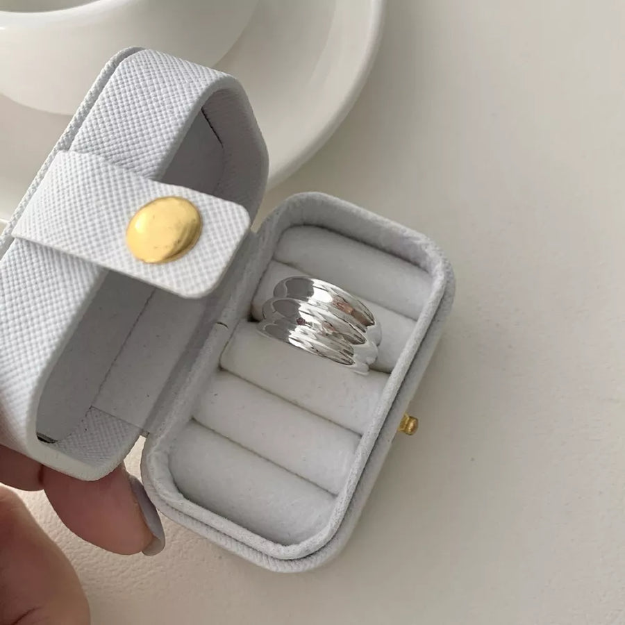 minimalist ring in Silver with n/a