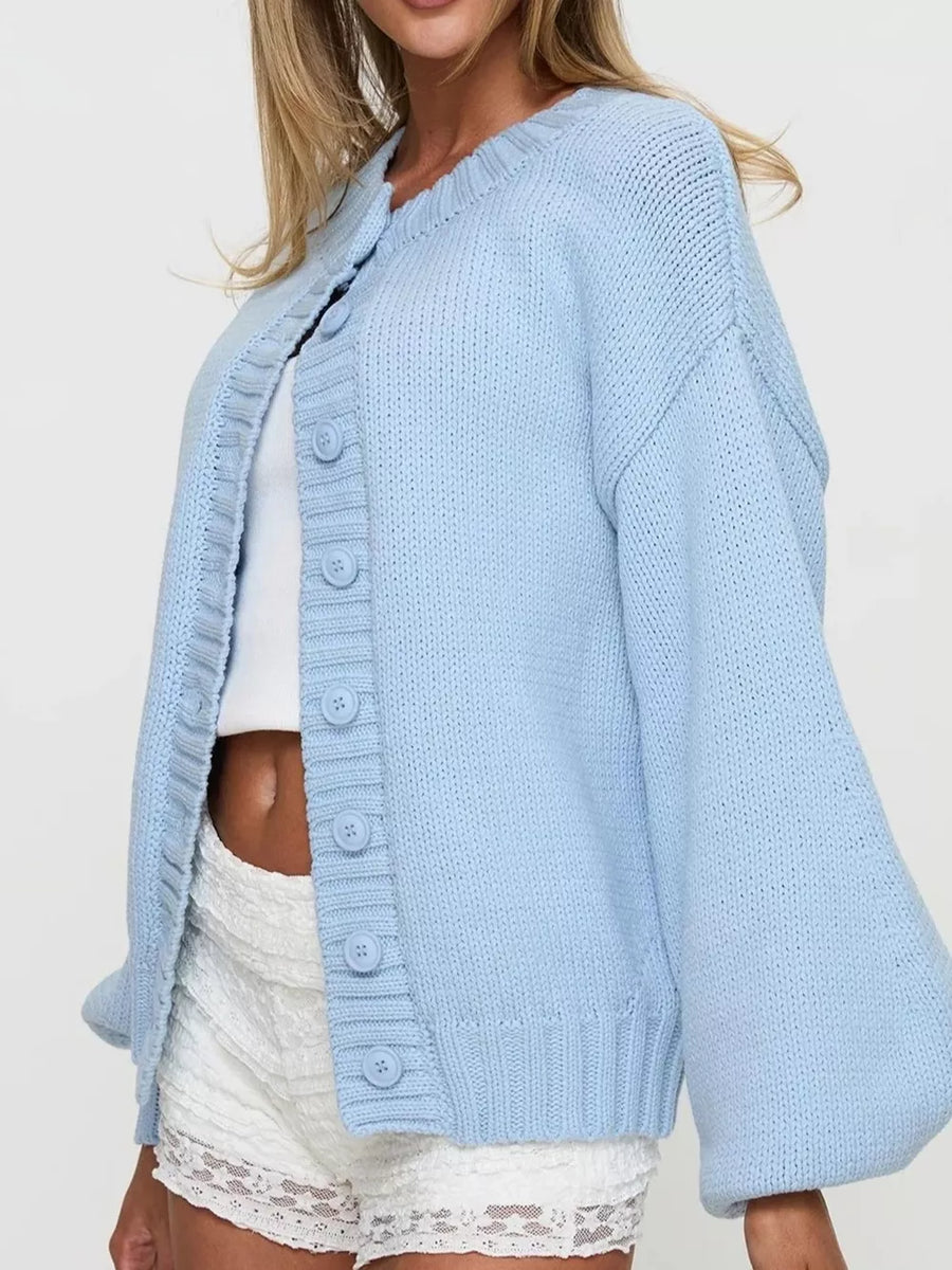 classic cardigan in Beige with round neck