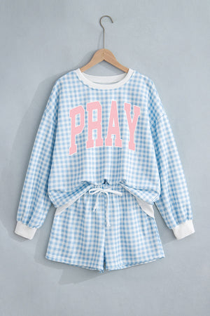 lounge set in Light Blue with gingham and oversized