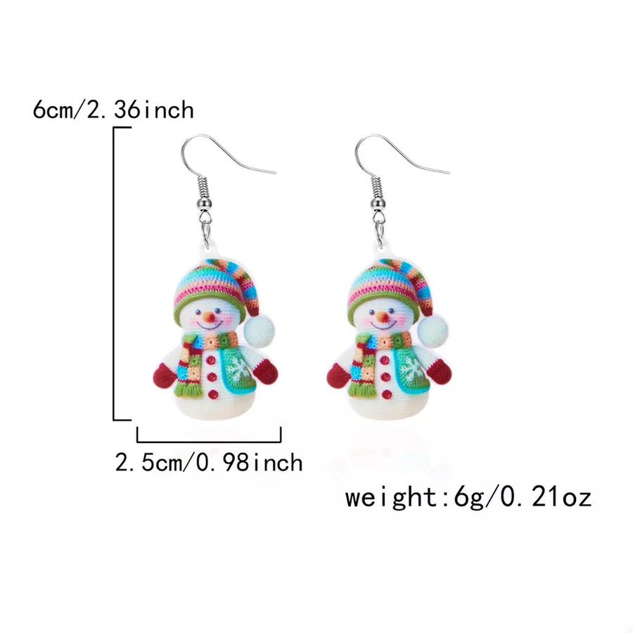 earrings in white with novelty and dangle