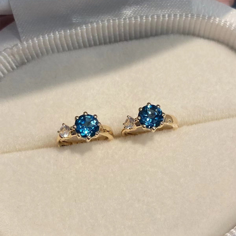 18K Gold-Plated,925 sterling silver,Zircon Care instructions: Avoid wearing duri hoop earrings in clear with jewelry