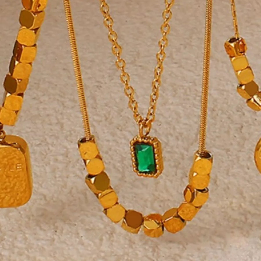 18k Gold-plated Pendant Necklace in Gold 2 with 18K gold-plated