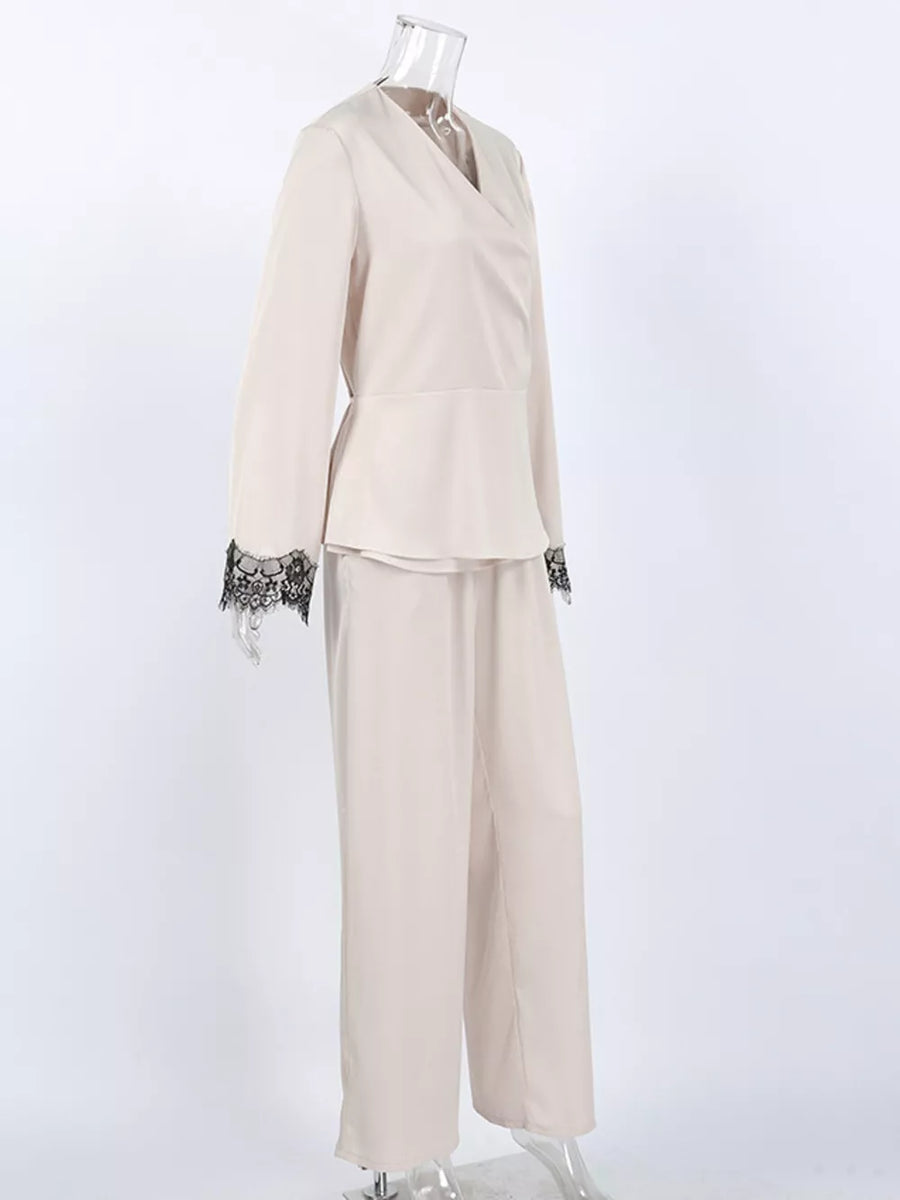 romantic pajama set in Brown with v-neck