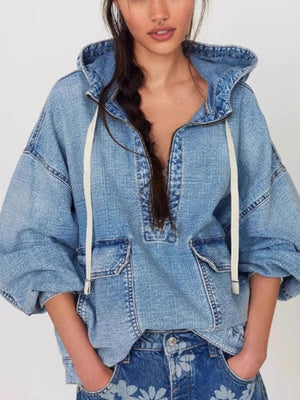 hoodie in Light Blue with drawstring and hip-length