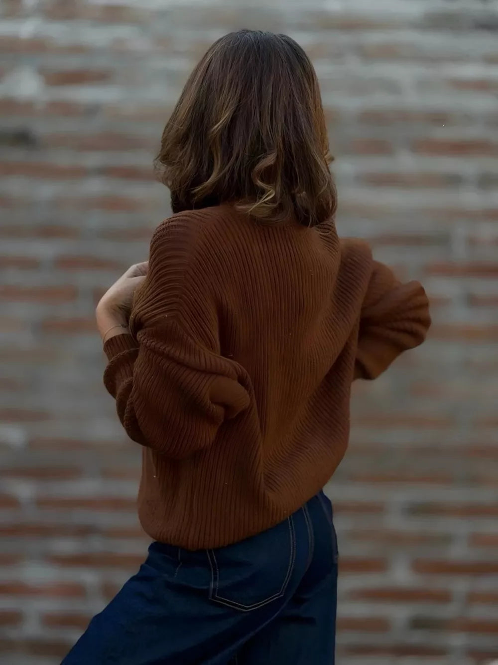 classic cardigan in Red with v-neck