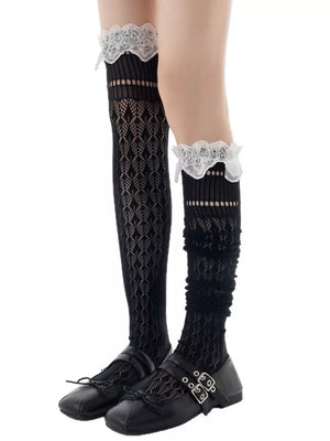 Nylon Imported Size &amp stockings in Black with fitted silhouette