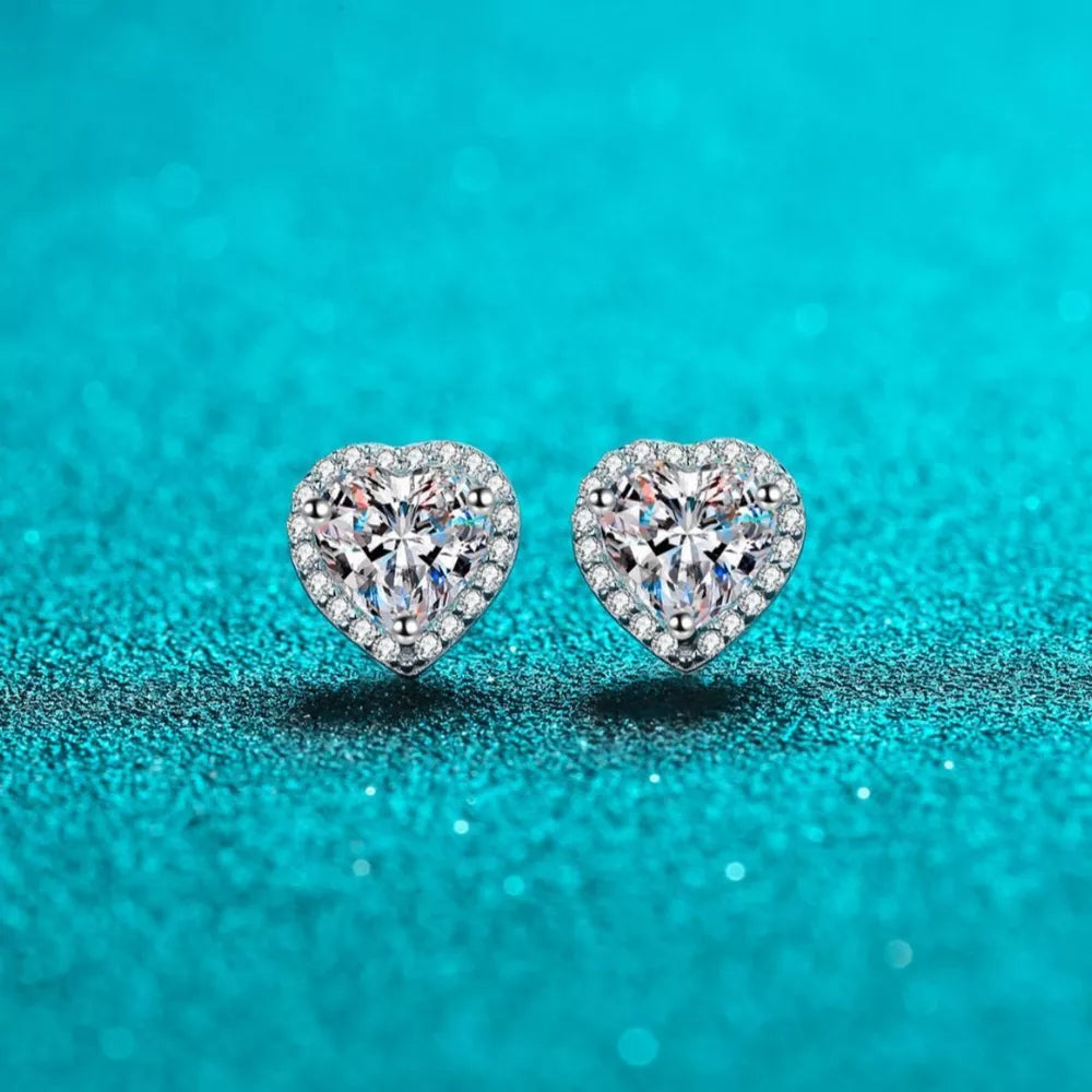 earrings in silver featuring heart-shaped and fitted fit