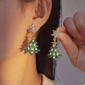emerald green earrings with novelty and not applicable